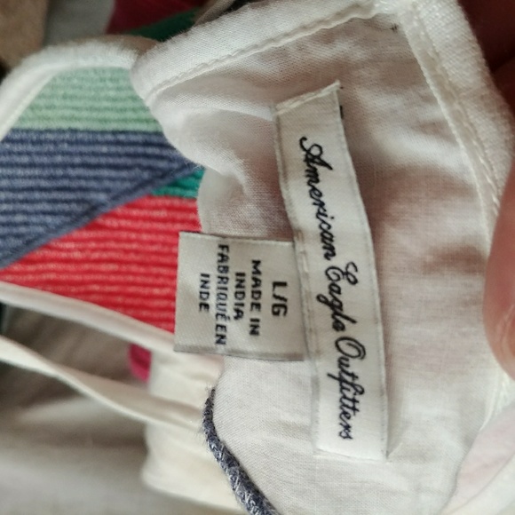 American Eagle geometric flowy tank top - Picture 9 of 9